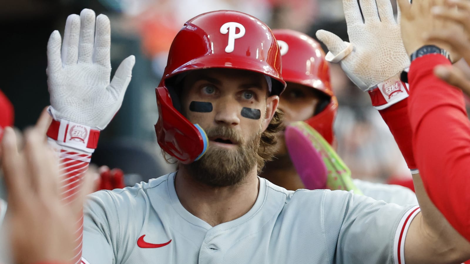 Bryce Harper provides update about injured hamstring