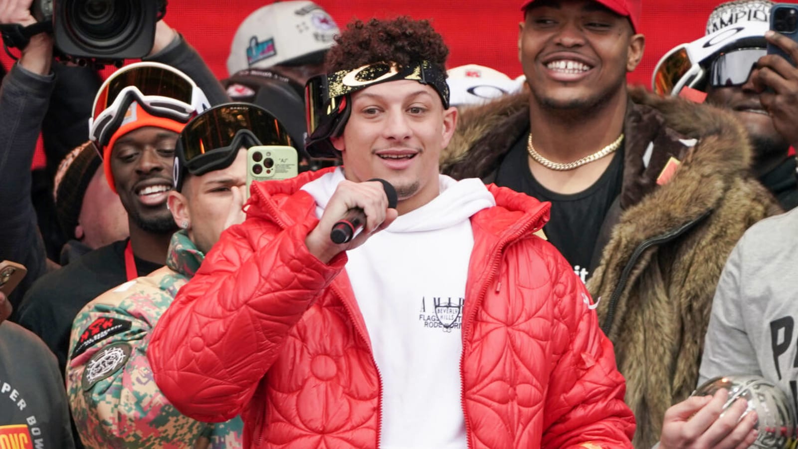 Patrick Mahomes makes striking comment at Super Bowl parade