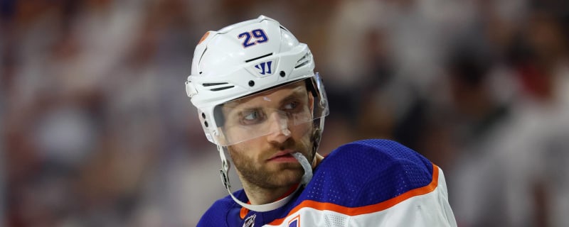 Round 2 opener raises questions about Leon Draisaitl's health