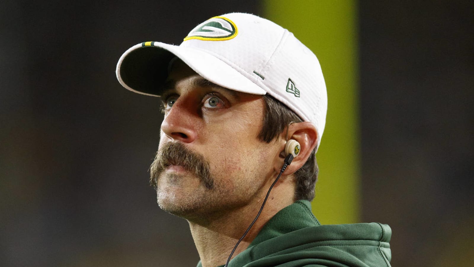 Aaron Rodgers experiencing same issue Brett Favre had