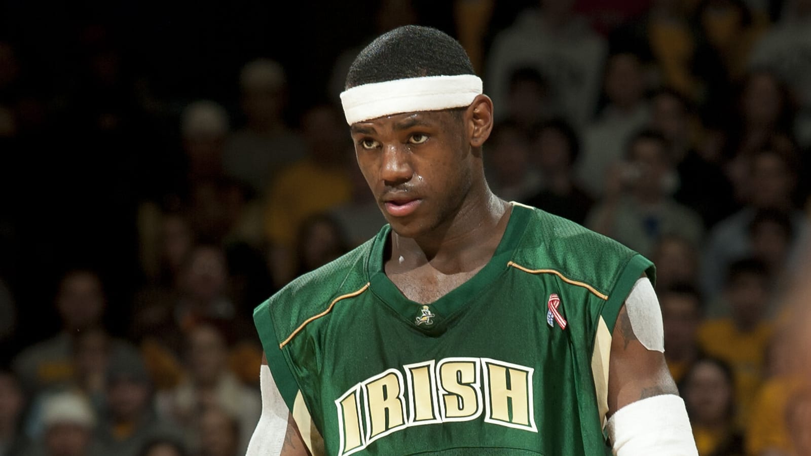 LeBron James high school jersey estimated 2 million value in Hong Kong auction Yardbarker