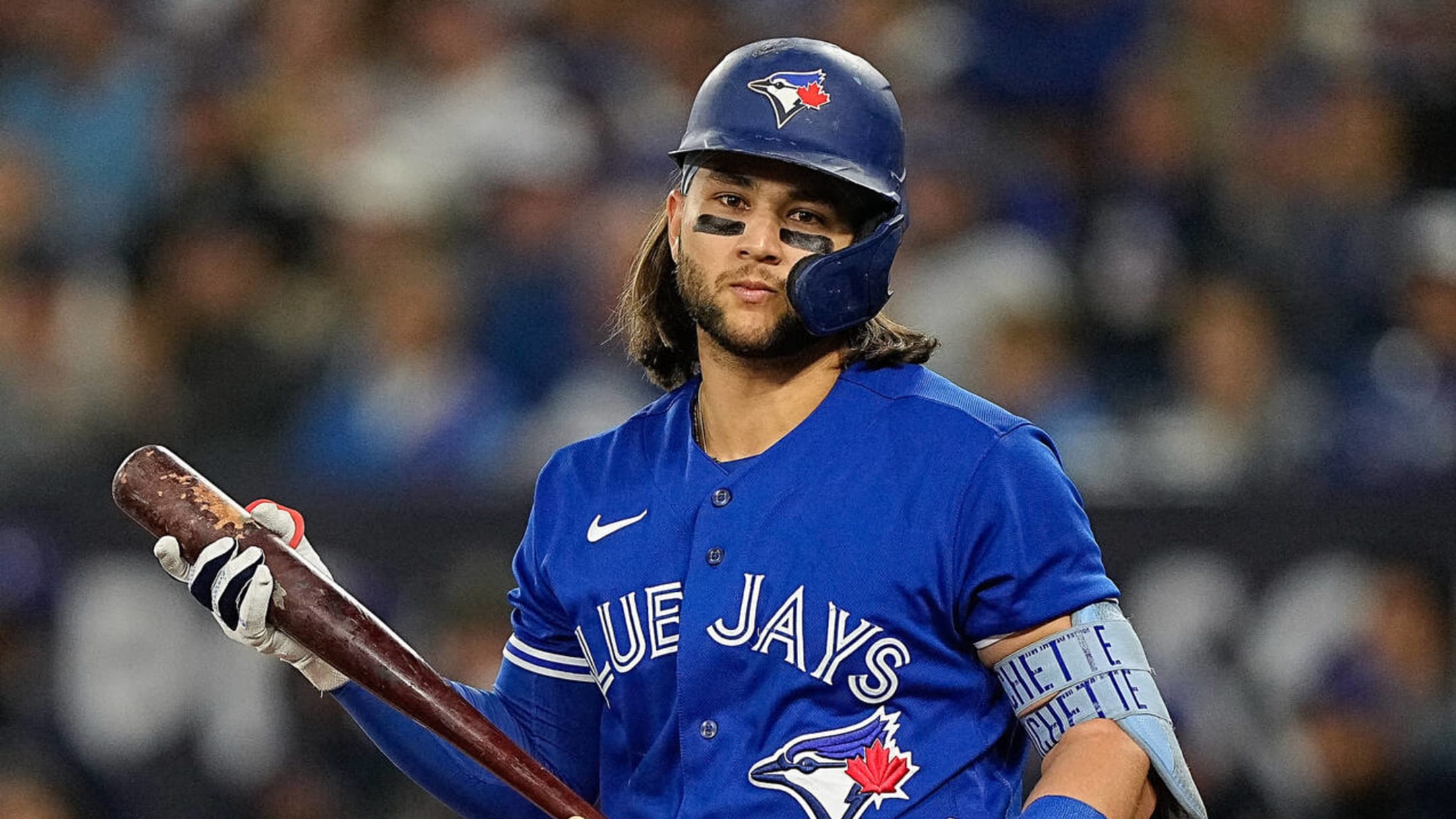 Bo Bichette sidelined by thumb discomfort for Blue Jays' series