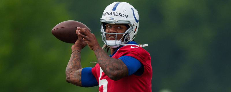 Notorious draft bust explains why Colts need plan for rookie QB