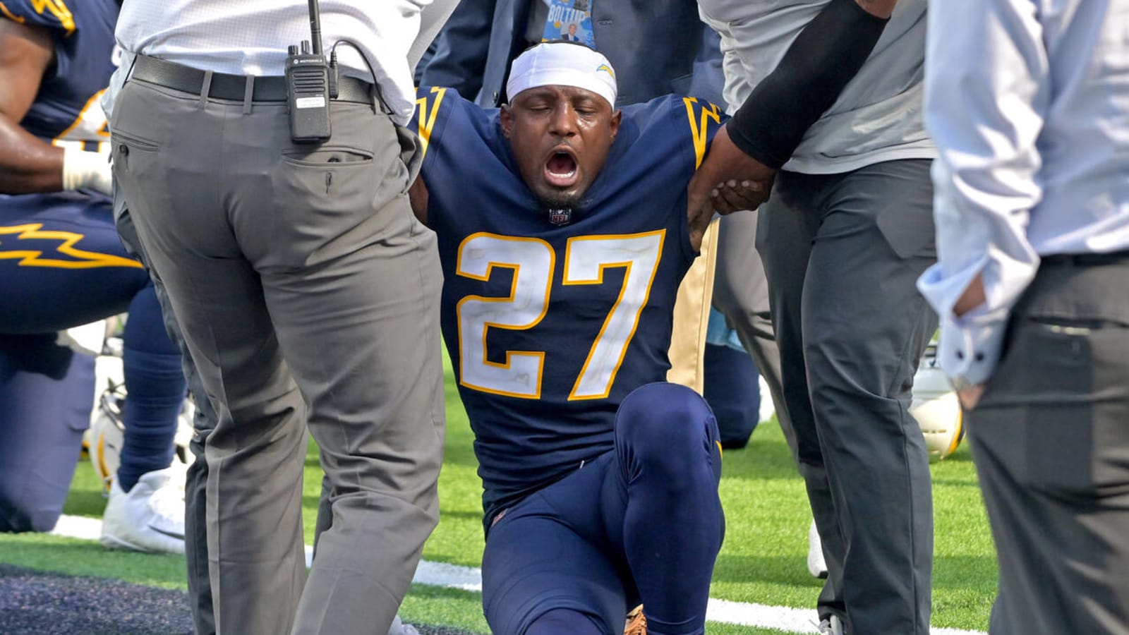 Chargers CB J.C. Jackson suffers significant injury