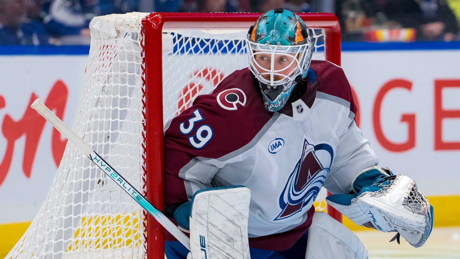 Avalanche handed out NHL's next regrettable goalie contract