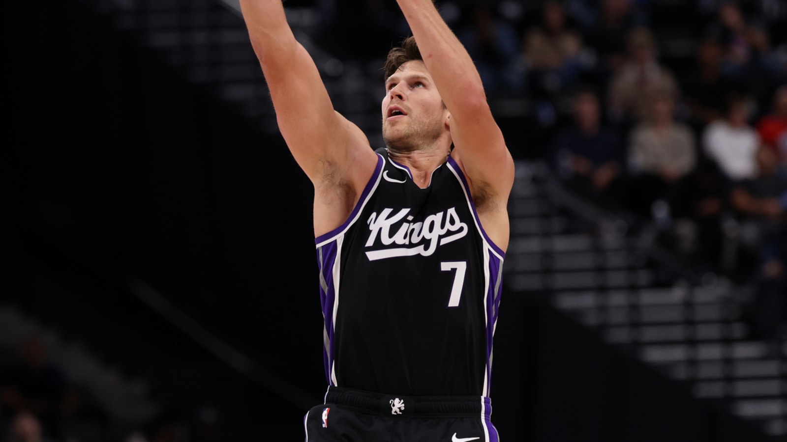 Kings double down on offense with McBuckets signing