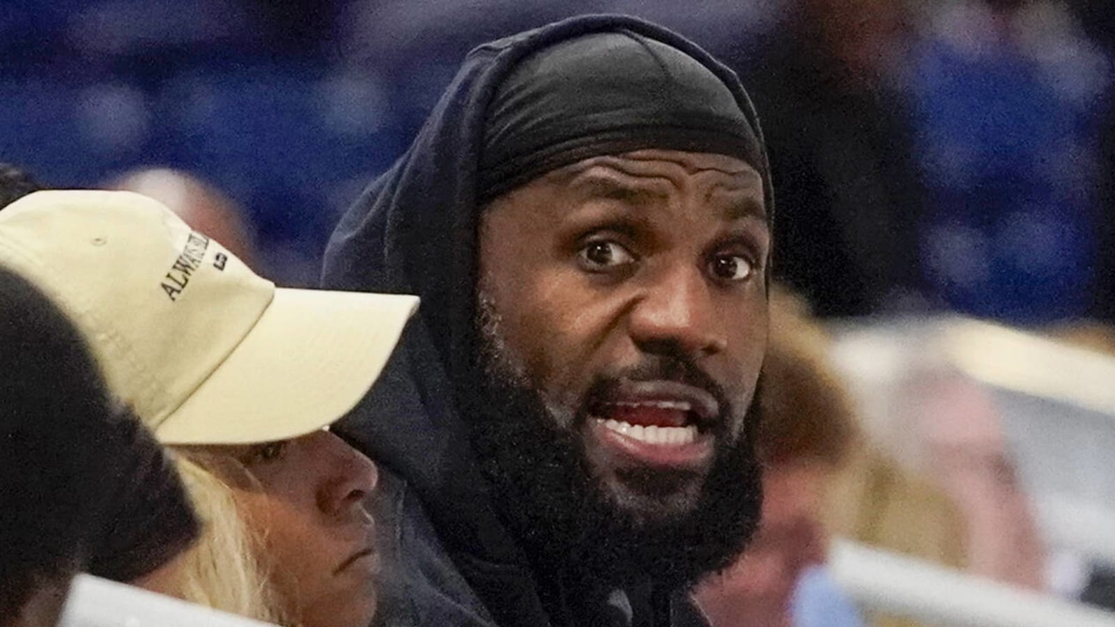 Phoenix Suns Targeting Bronny James, LeBron James in Free Agency–But There’s a Big Problem