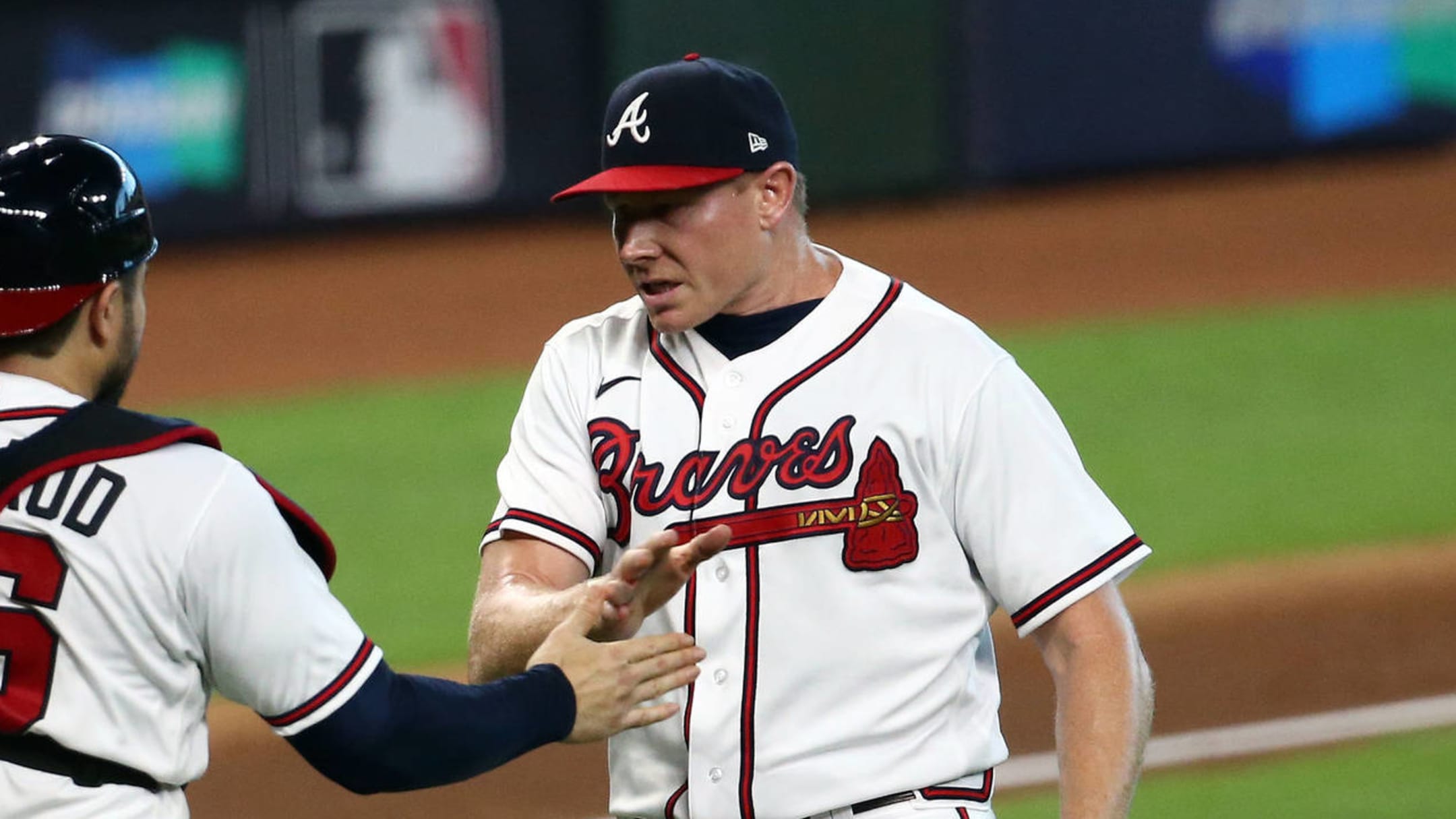 Braves pitcher Mark Melancon casually catching this Ozzie Albies bomb  mid-bullpen warm-up is your highlight of the night, This is the Loop