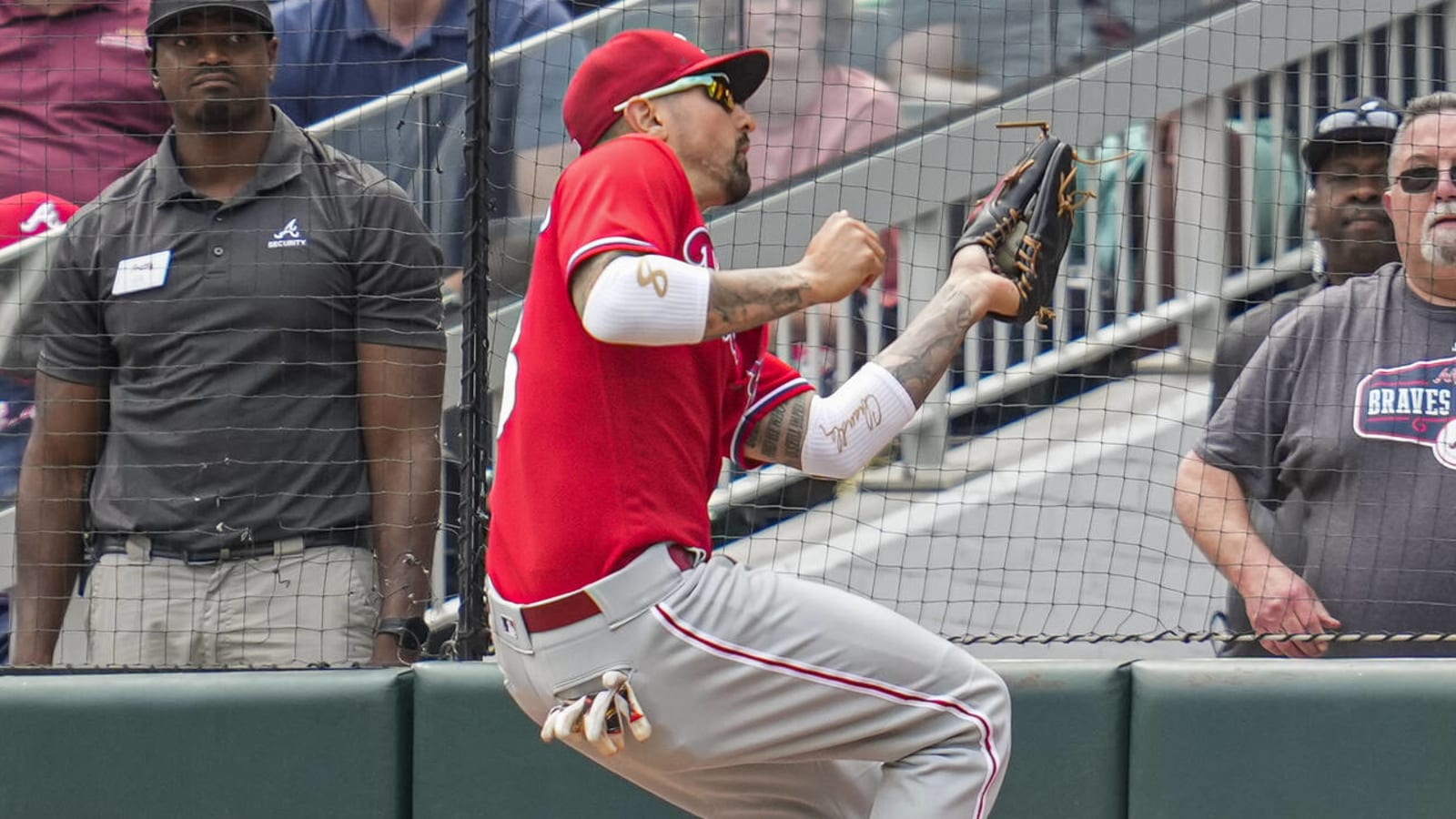 Watch: Phillies announcer begs All-Star OF to let ball drop foul, then changes mind