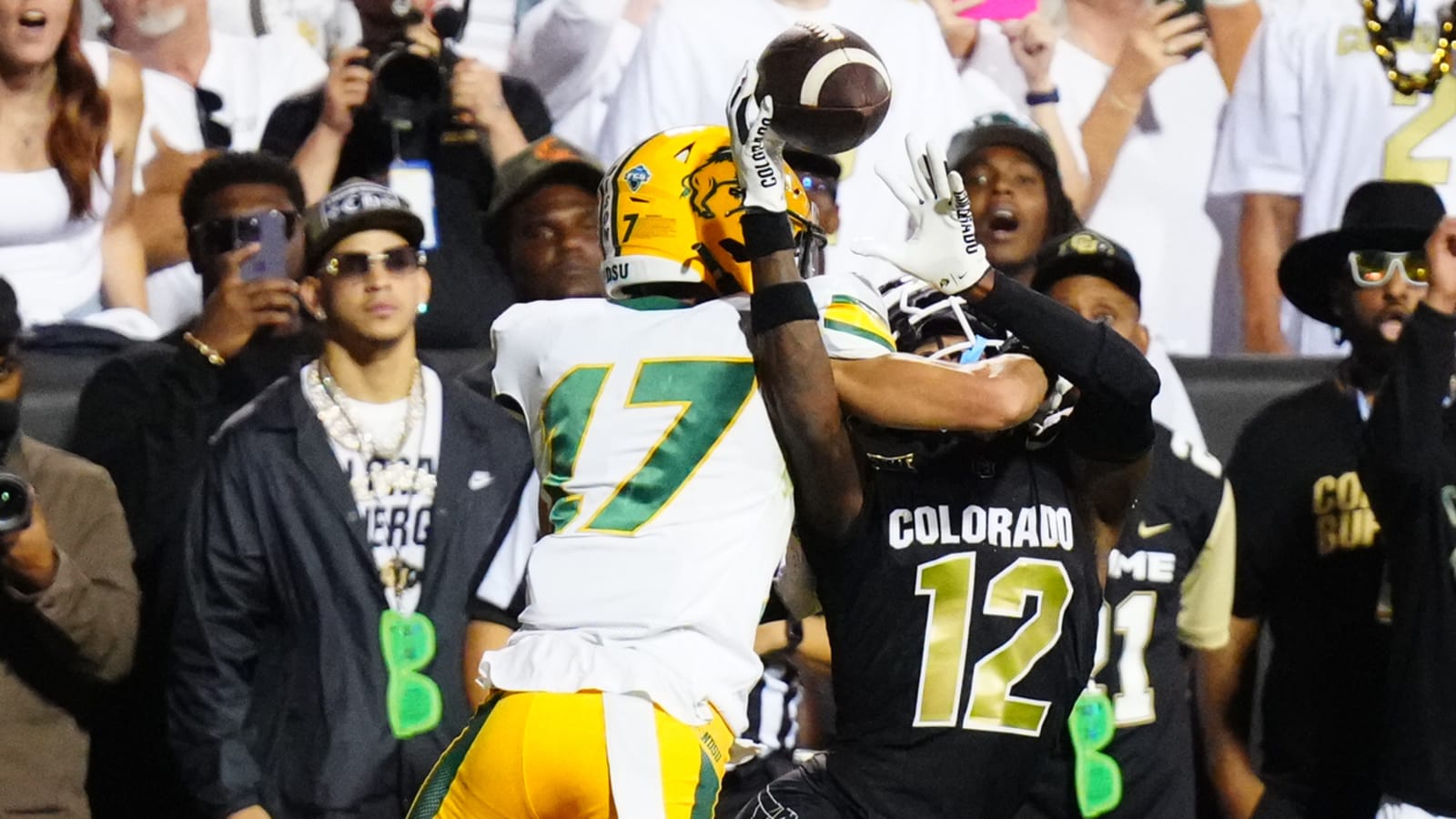 Watch: The best plays from Thursday's college football action