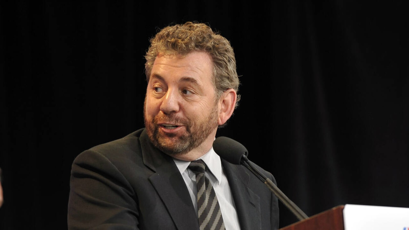 James Dolan could sell Knicks, Rangers in 2023?