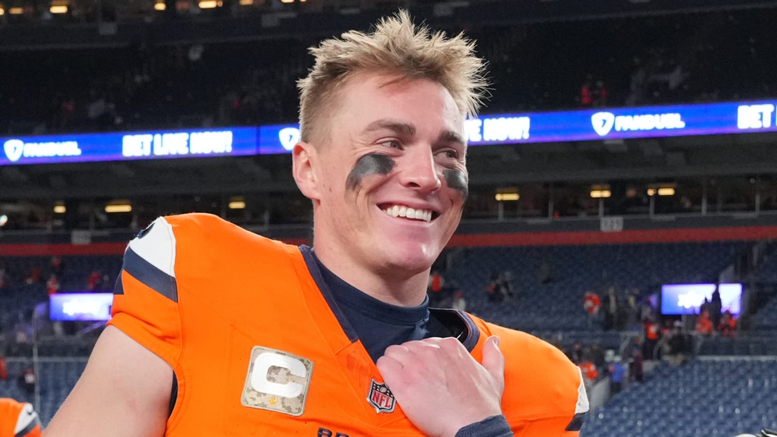 Bo Nix is closing the gap in OROY race with Jayden Daniels