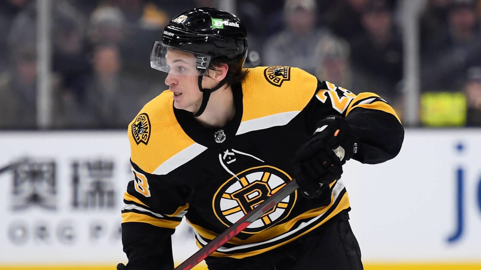 Bruins re-sign forward Jack Studnicka