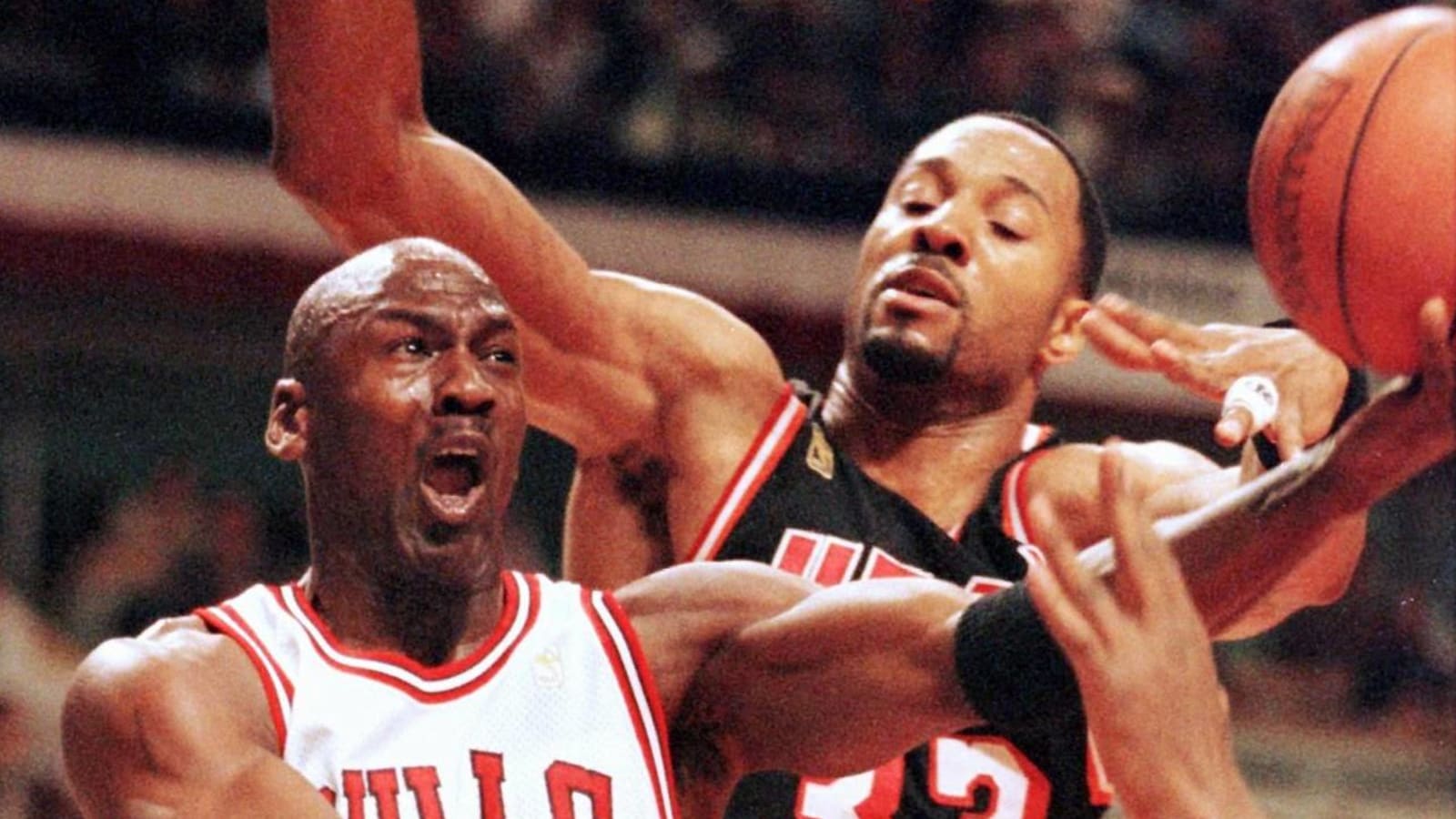 May 22 in sports history: In ugly playoff game, MJ was lousy