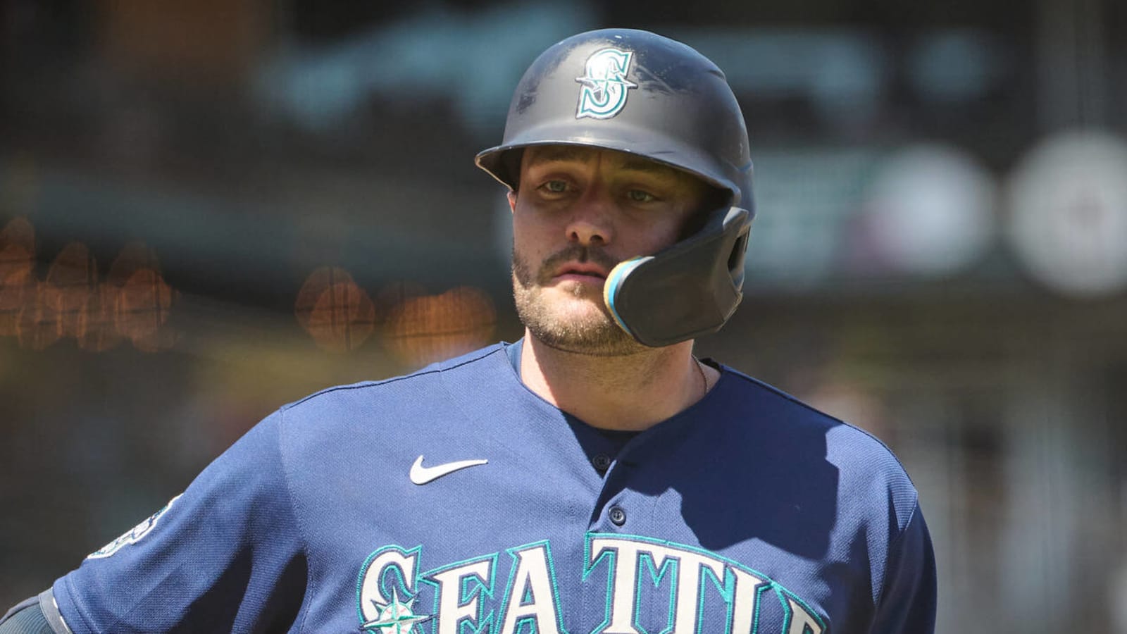 Giants acquire former All-Star outfielder from Mariners