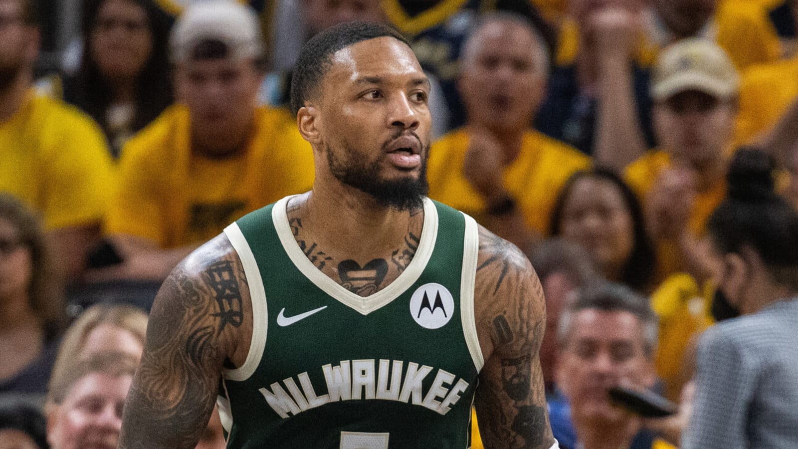 Damian Lillard honored with unconventional statue