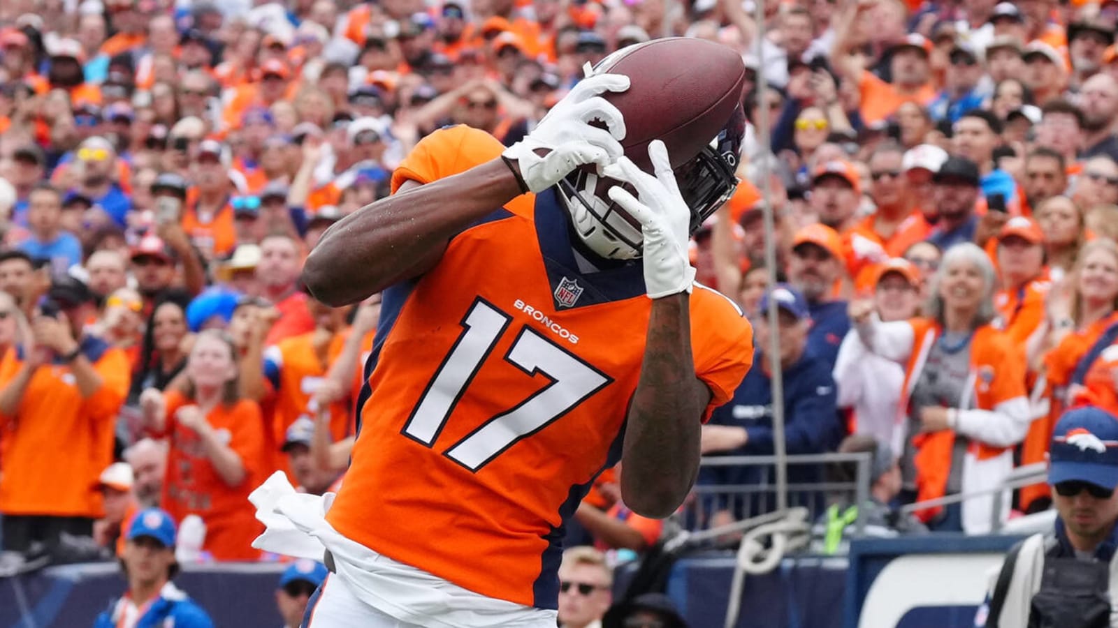 Broncos Promote WR Lil’Jordan Humphrey From Practice Squad