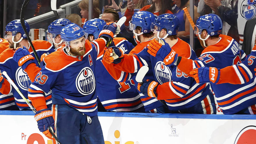 Watch: Oilers score twice quickly, take two-goal lead vs. Stars