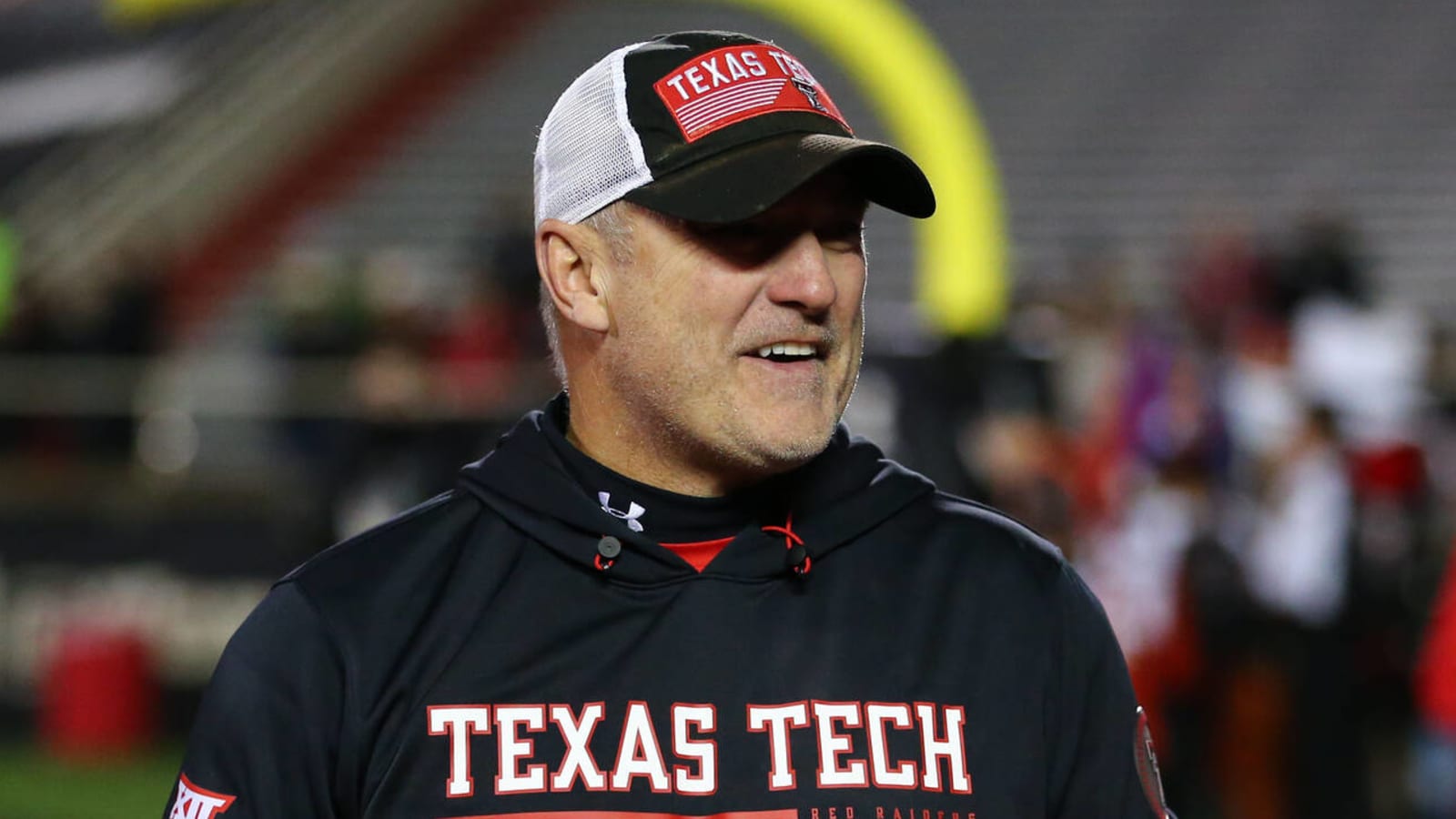 Texas Tech rewards HC Joey McGuire with new sixyear deal Yardbarker