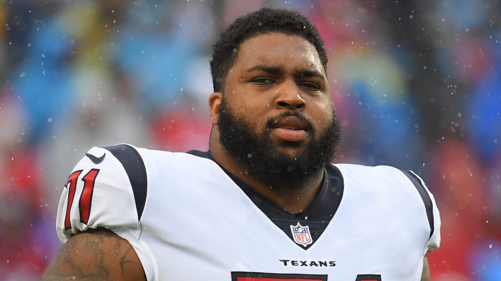 Texans' Howard seeking new contract with team