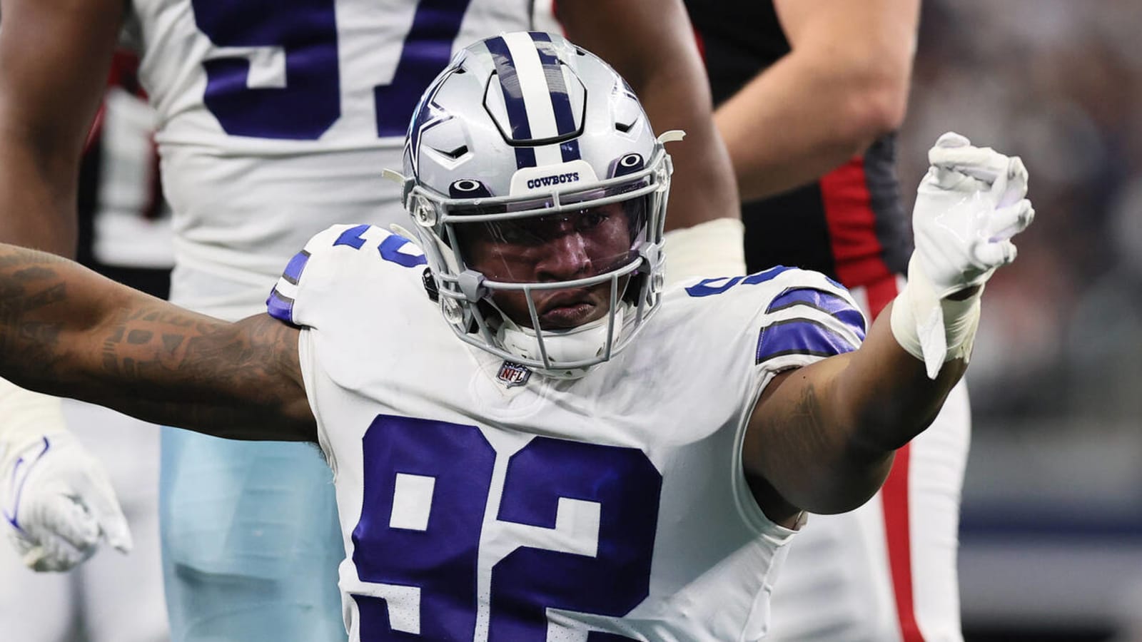 DE Dorance Armstrong expected to draw interest on open market