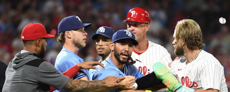 Watch: Phillies, Rays play wild bottom of the eighth inning
