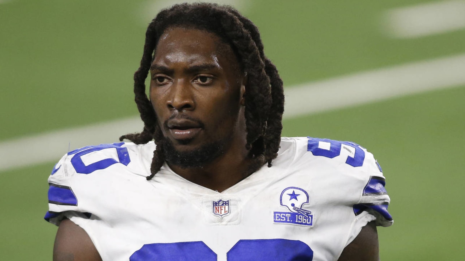 Demarcus Lawrence has broken foot, out multiple weeks