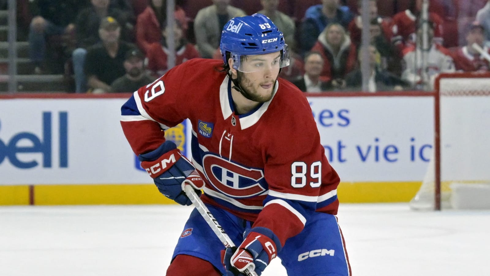 Martin St-Louis Sends Strong Message on Joshua Roy&#39;s Attitude: &#39;We&#39;re Not Going to Hold His Hand&#39;