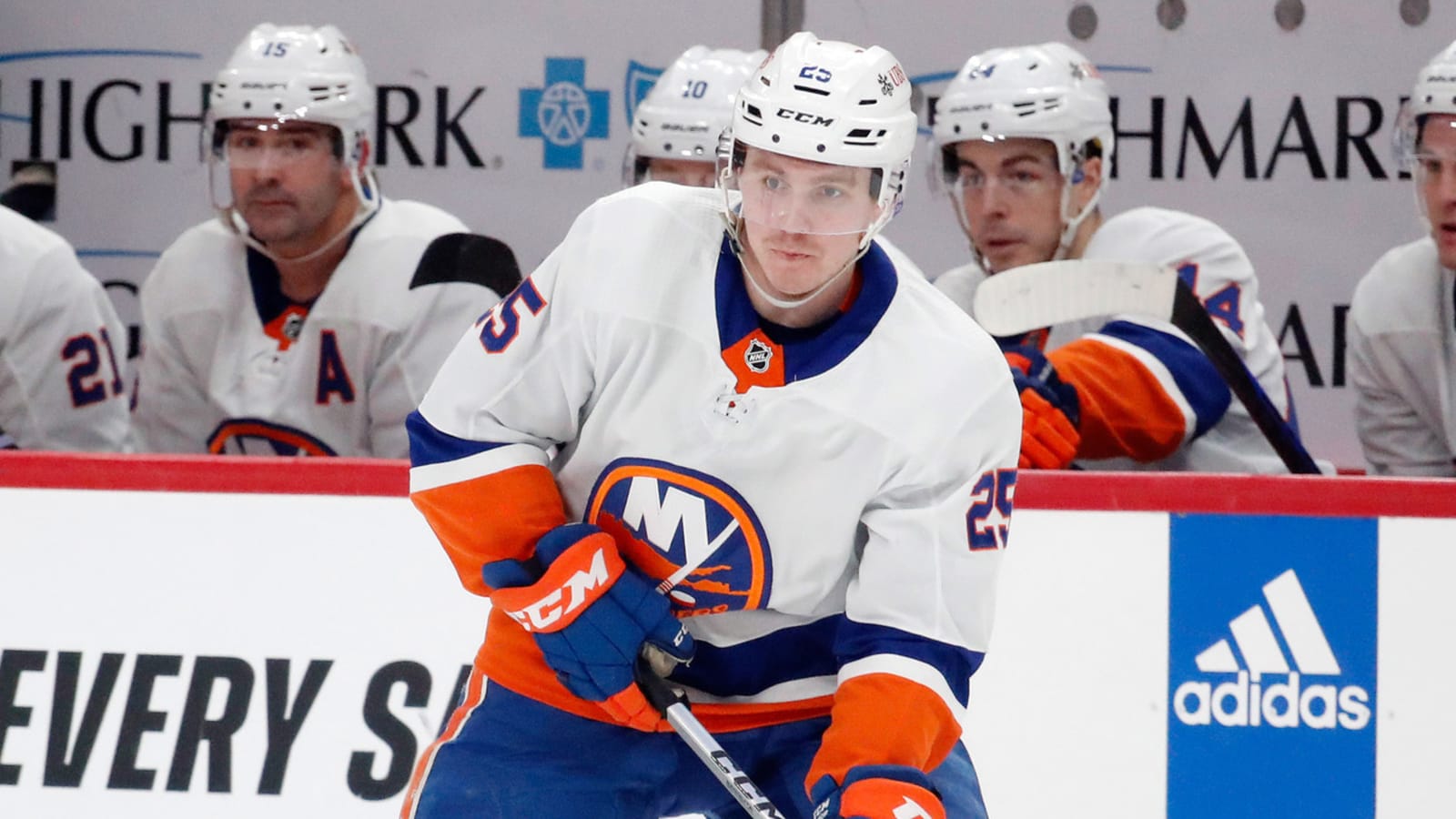 Penguins assign Sebastian Aho, Matt Nieto to AHL