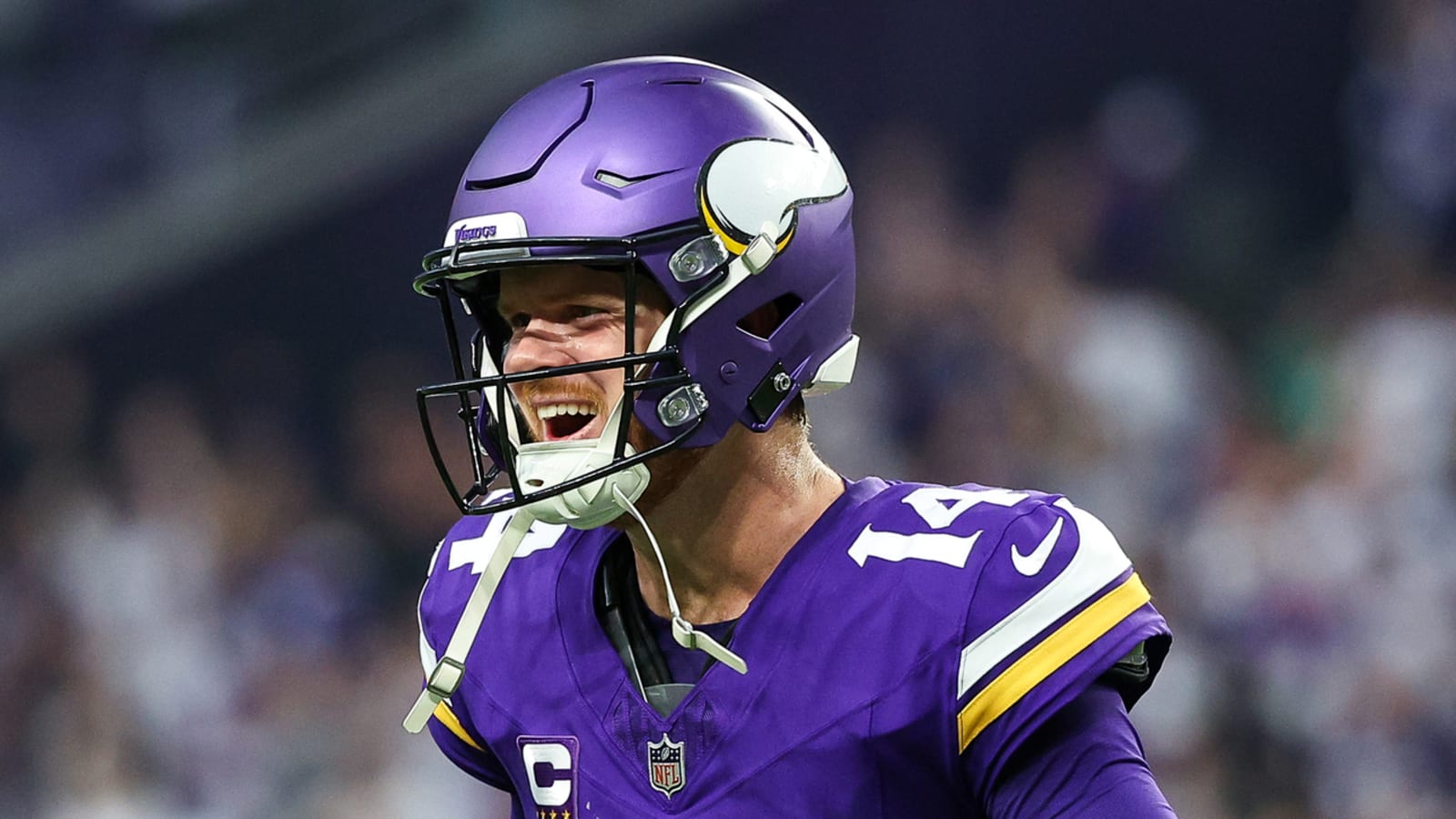 Insider, exec differ on Vikings' supposed plans for Darnold, McCarthy
