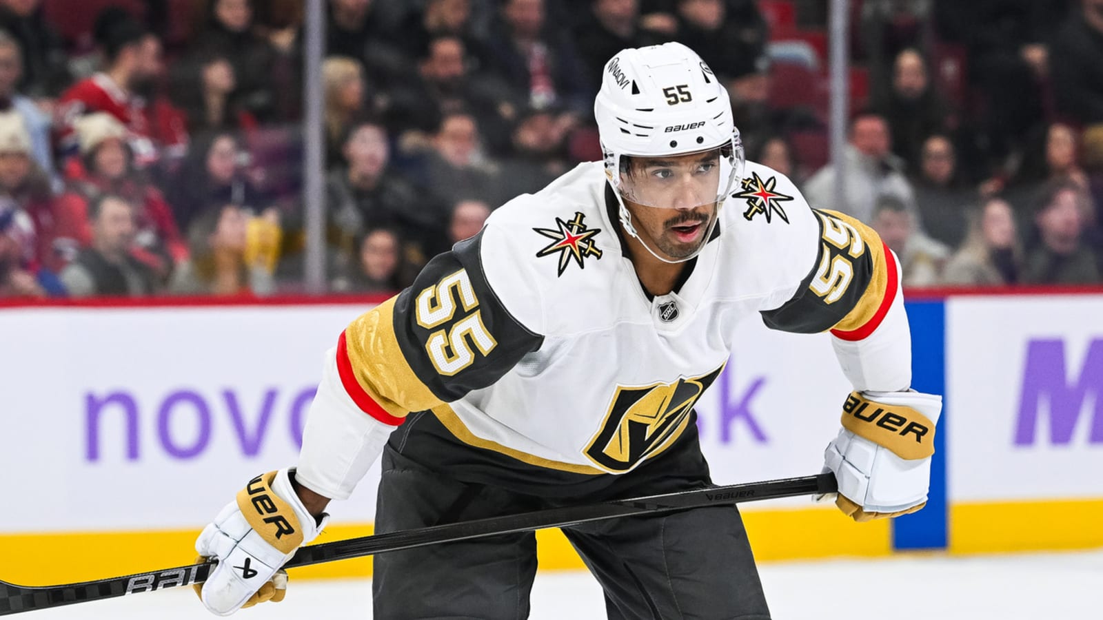 Golden Knights sign veteran winger to three-year extension
