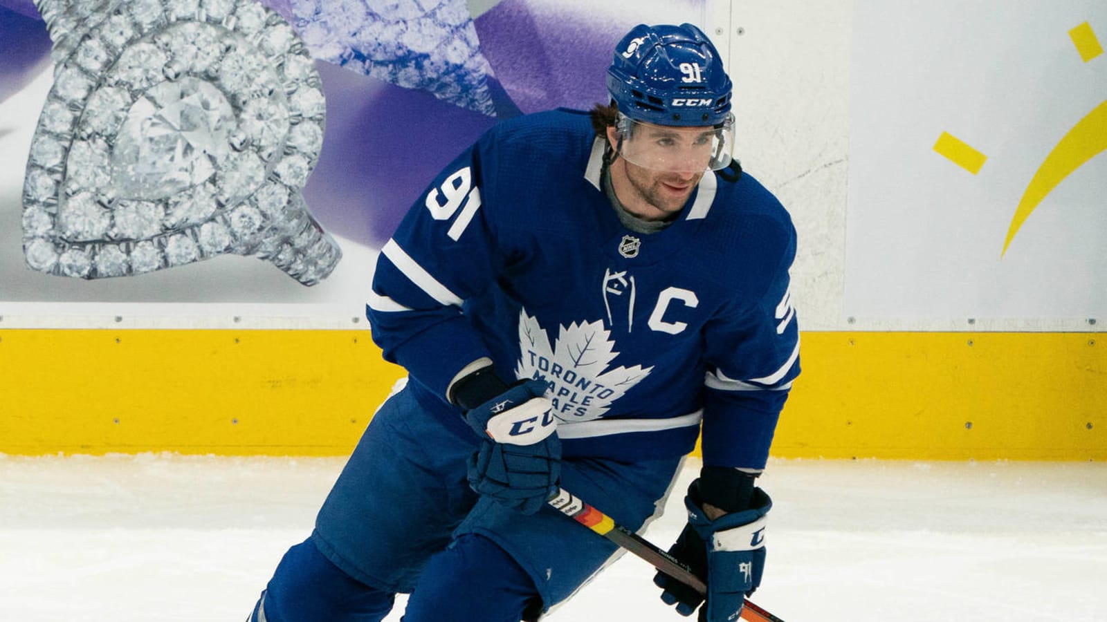 John Tavares: Capitão do Maple Leafs