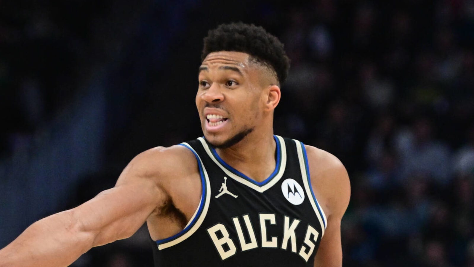 Troubling report emerges about Giannis Antetokounmpo’s playoff status