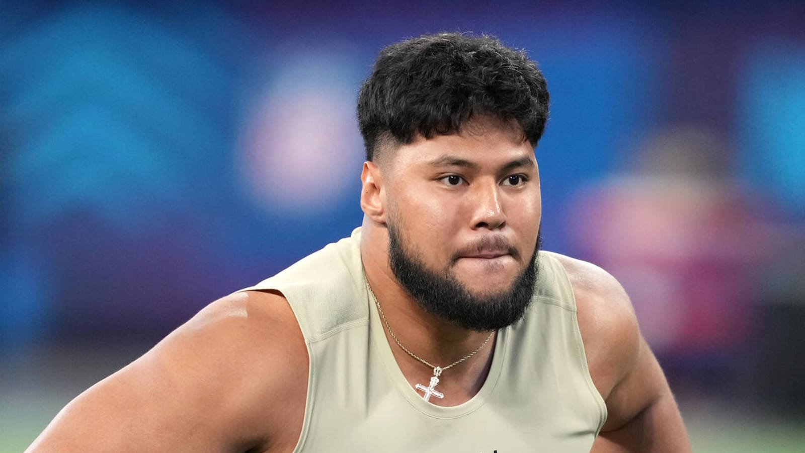 Steelers sign 2024 first-round selection Troy Fautanu