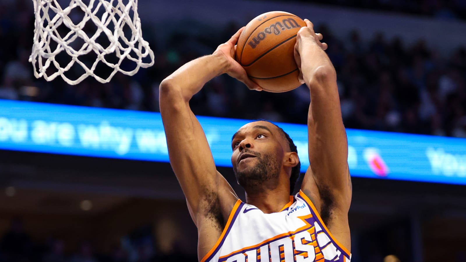 Timberwolves waive veteran forward prior to season opener