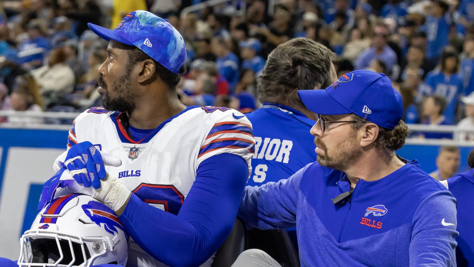 Bills' Von Miller carted off after suffering potential ACL injury in right knee