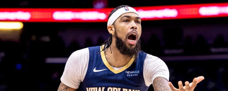 Raptors make a baffling move with trade for star forward