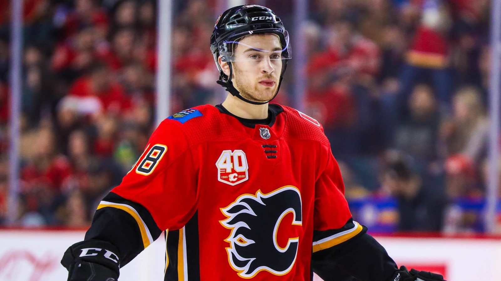 Flames re-sign Andrew Mangiapane