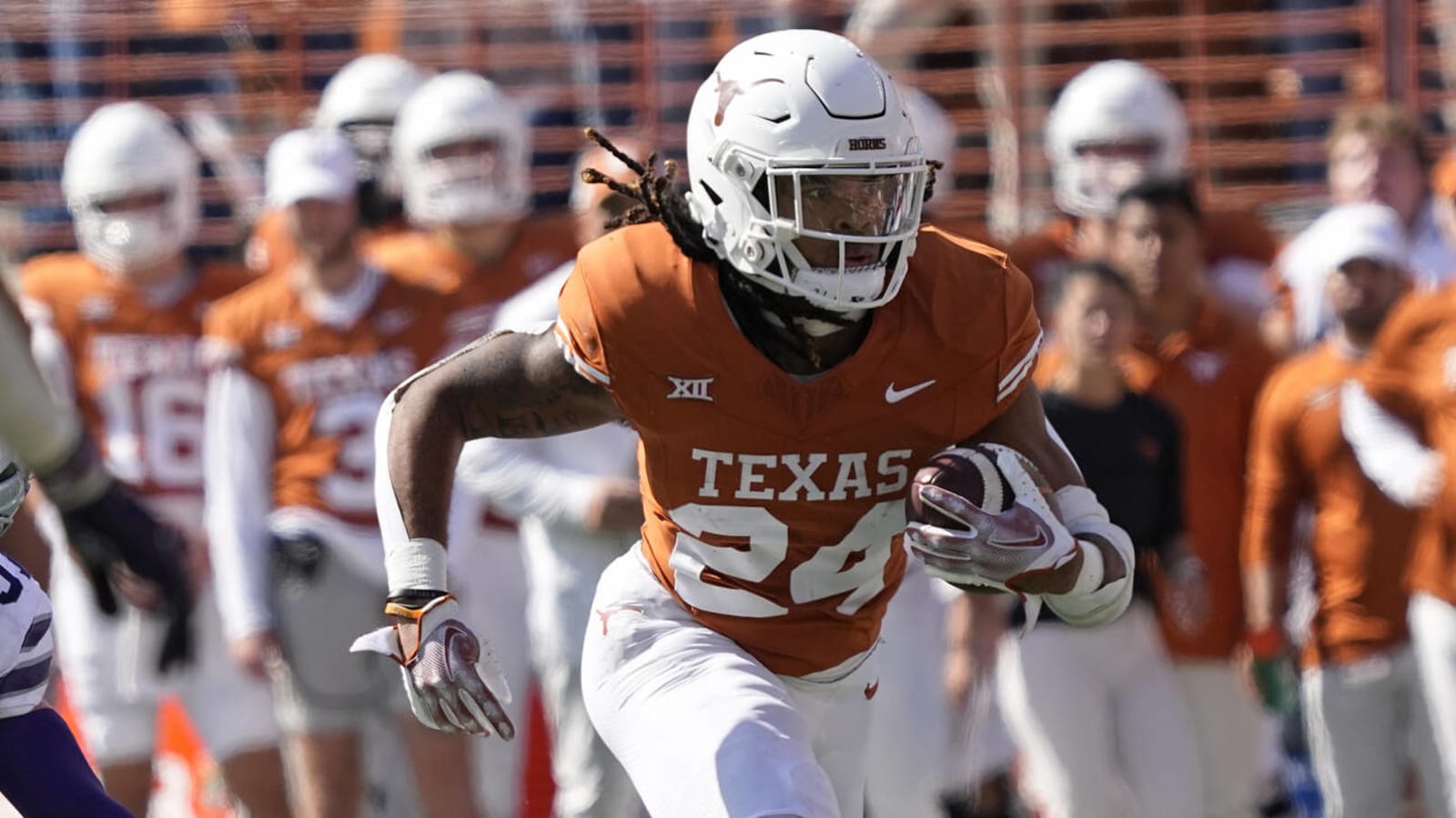 Two Texas Longhorns players declare for NFL Draft