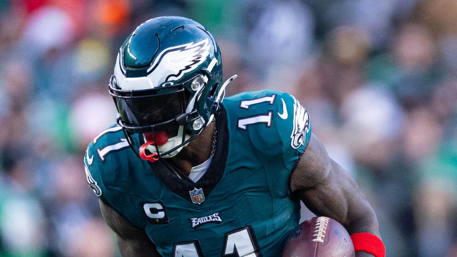 A.J. Brown addresses rumors of unhappiness with Eagles