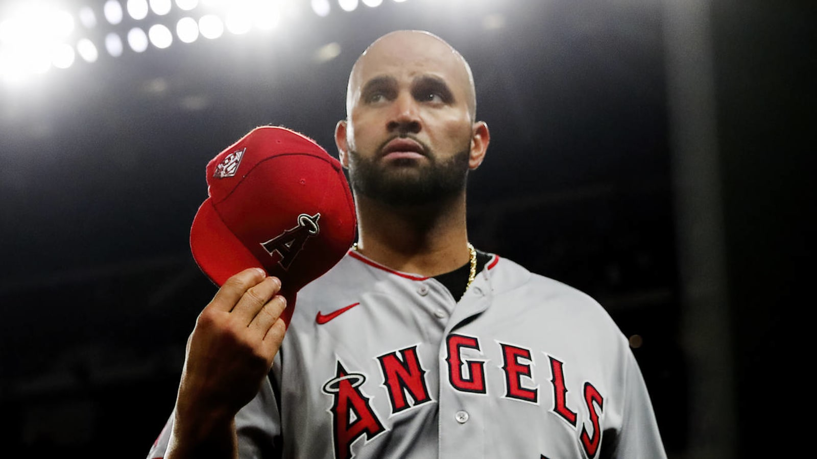 Albert Pujols signs with Dodgers for rest of season