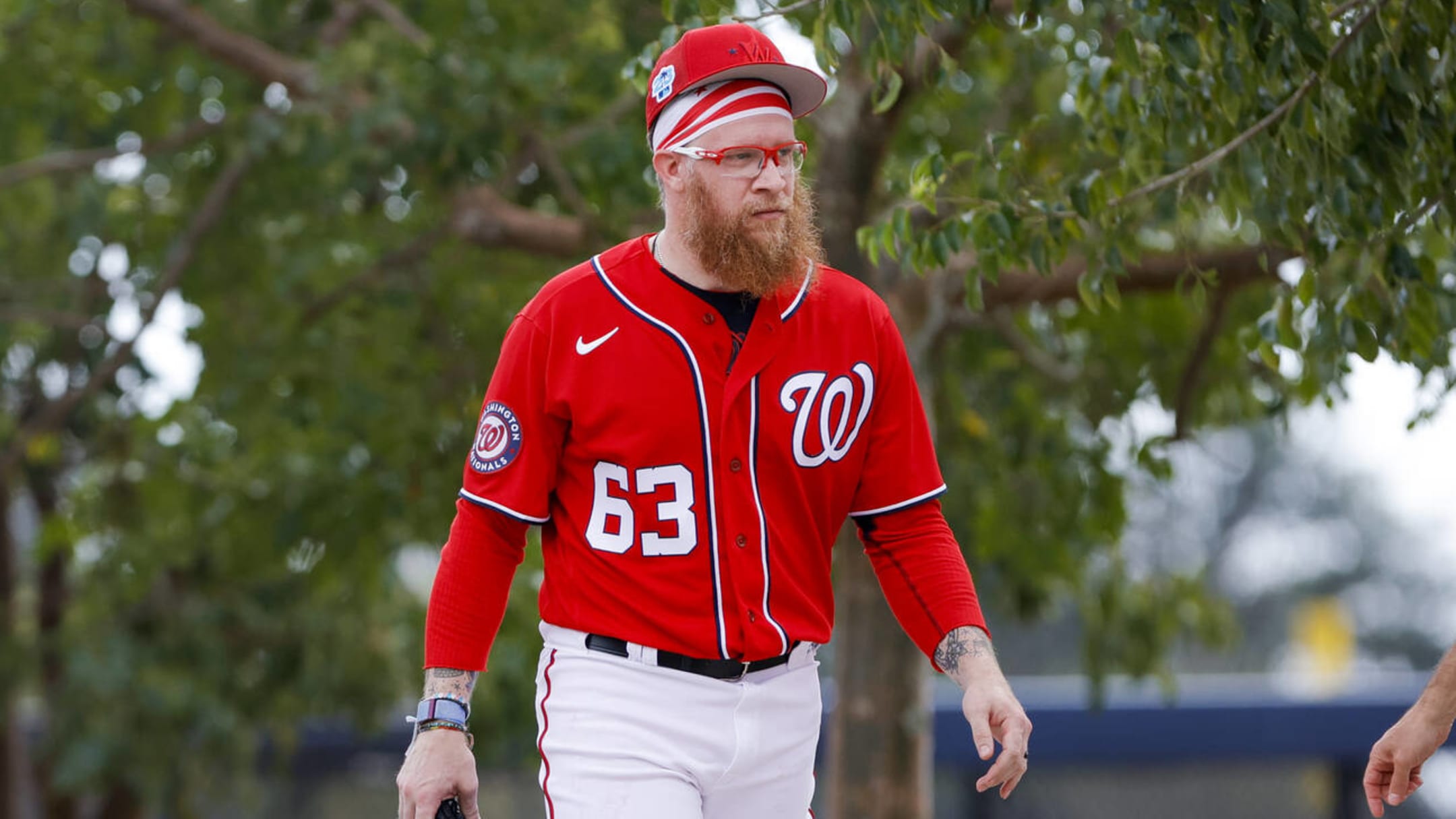 MLB Trade Rumors on X: Sean Doolittle Announces Retirement    / X