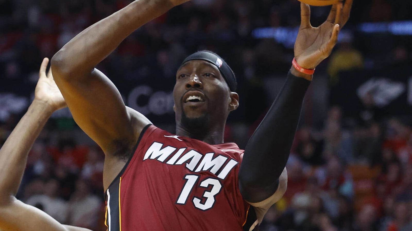 Heat's Bam Adebayo offers unique take on Lakers' title victory in bubble