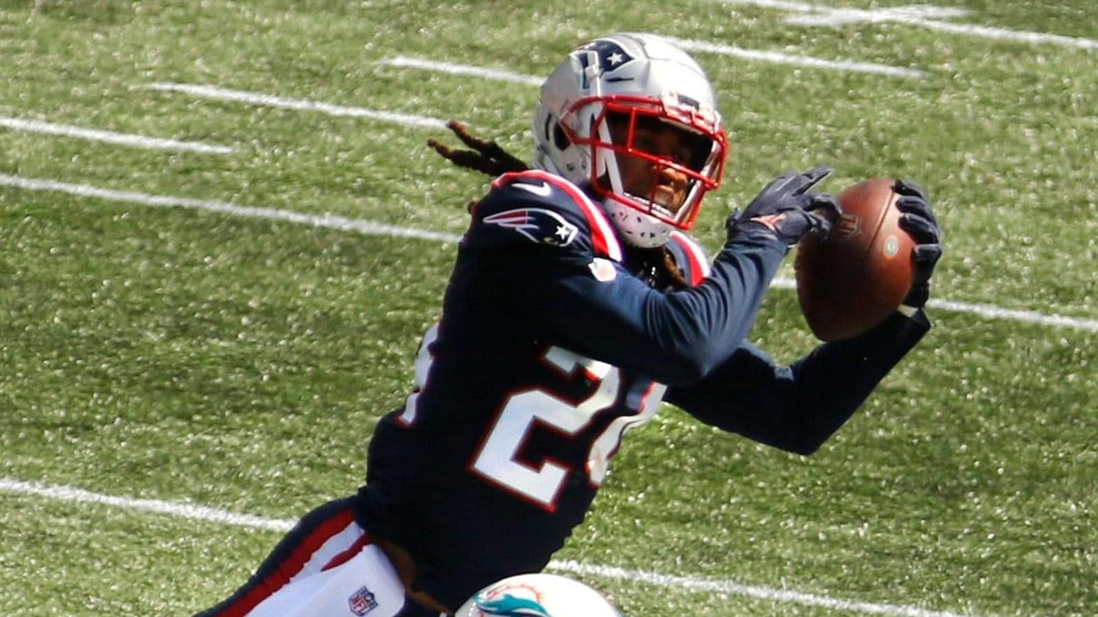 Holdout coming for Patriots CB Stephon Gilmore?