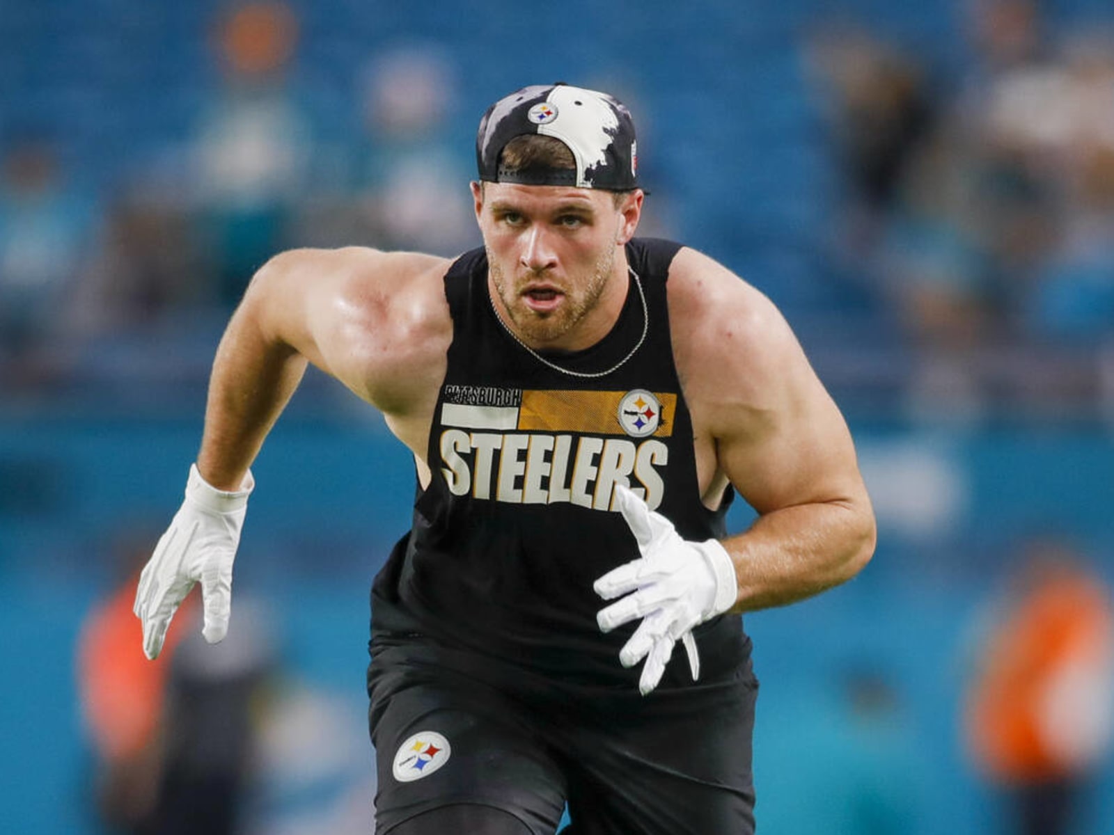 Steelers confirm T.J. Watt had knee surgery