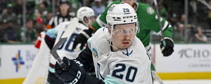 Kraken bringing back dependable winger on two-year deal