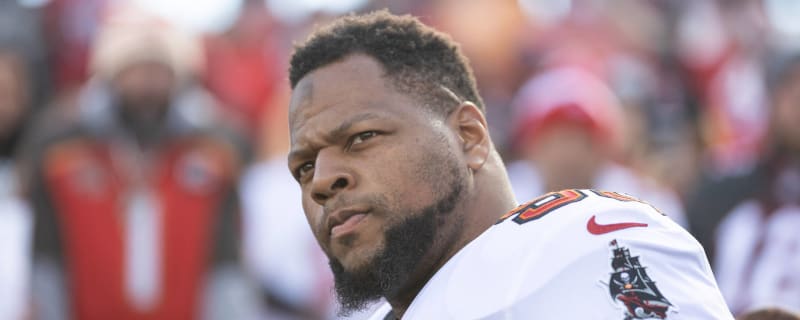 Report: Browns interested in signing DT Ndamukong Suh