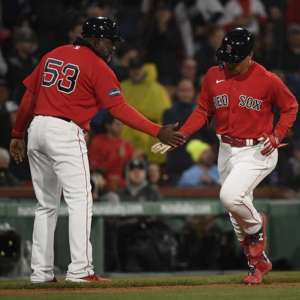 Red Sox pounded by Mariners in 4th straight loss