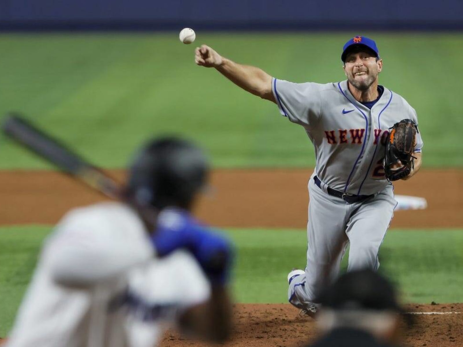 Max Scherzer on 'getting behind baseball', Luis Guillorme