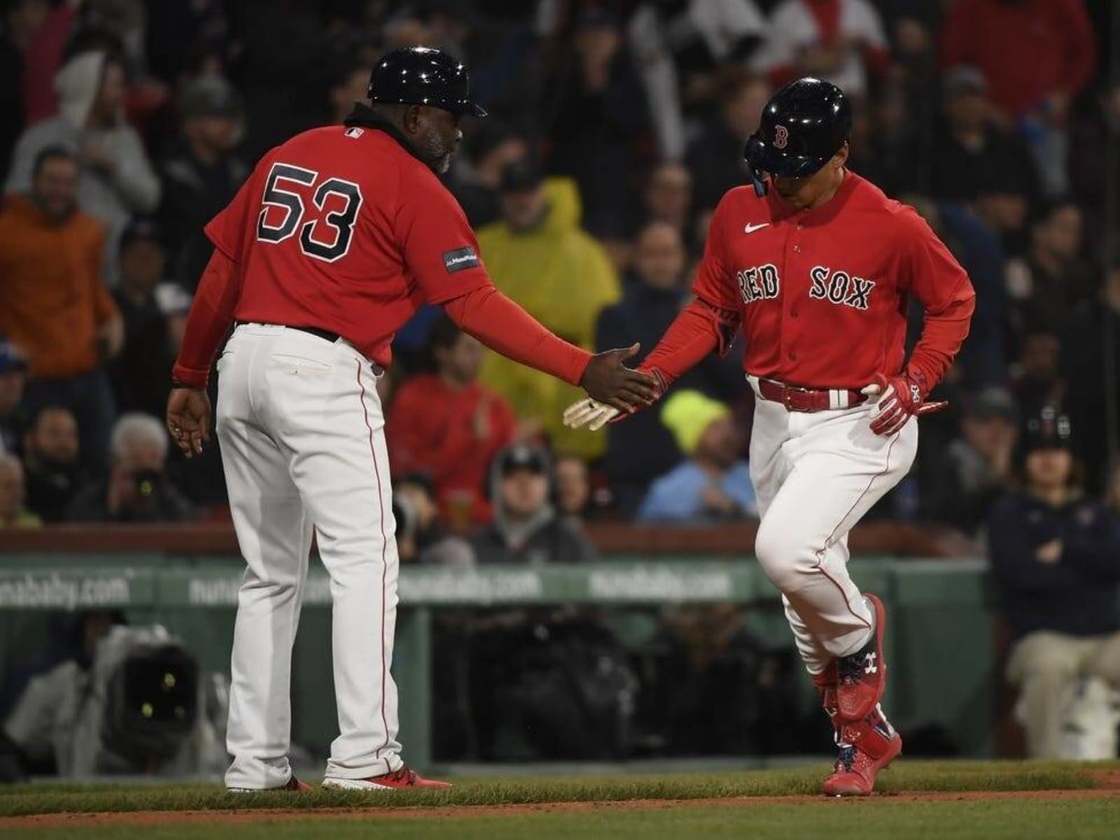 Connor Wong homers twice to lift Red Sox to 7-6 victory over Blue Jays